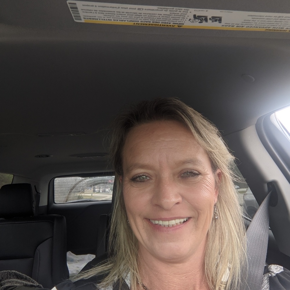 Meet your Posher, Toni